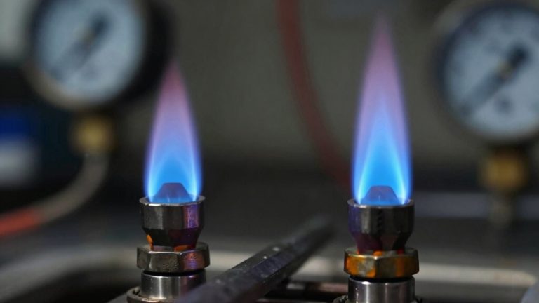 Does Natural Gas Burn Hotter Than Propane